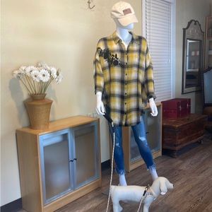 Like new Anthropologie button down shirt